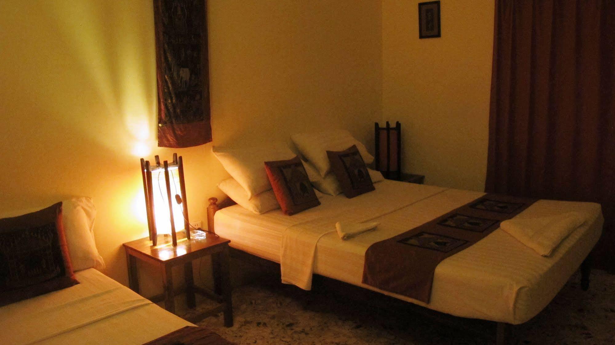 Mea Culpa Kampot Hotel Eksteriør billede
