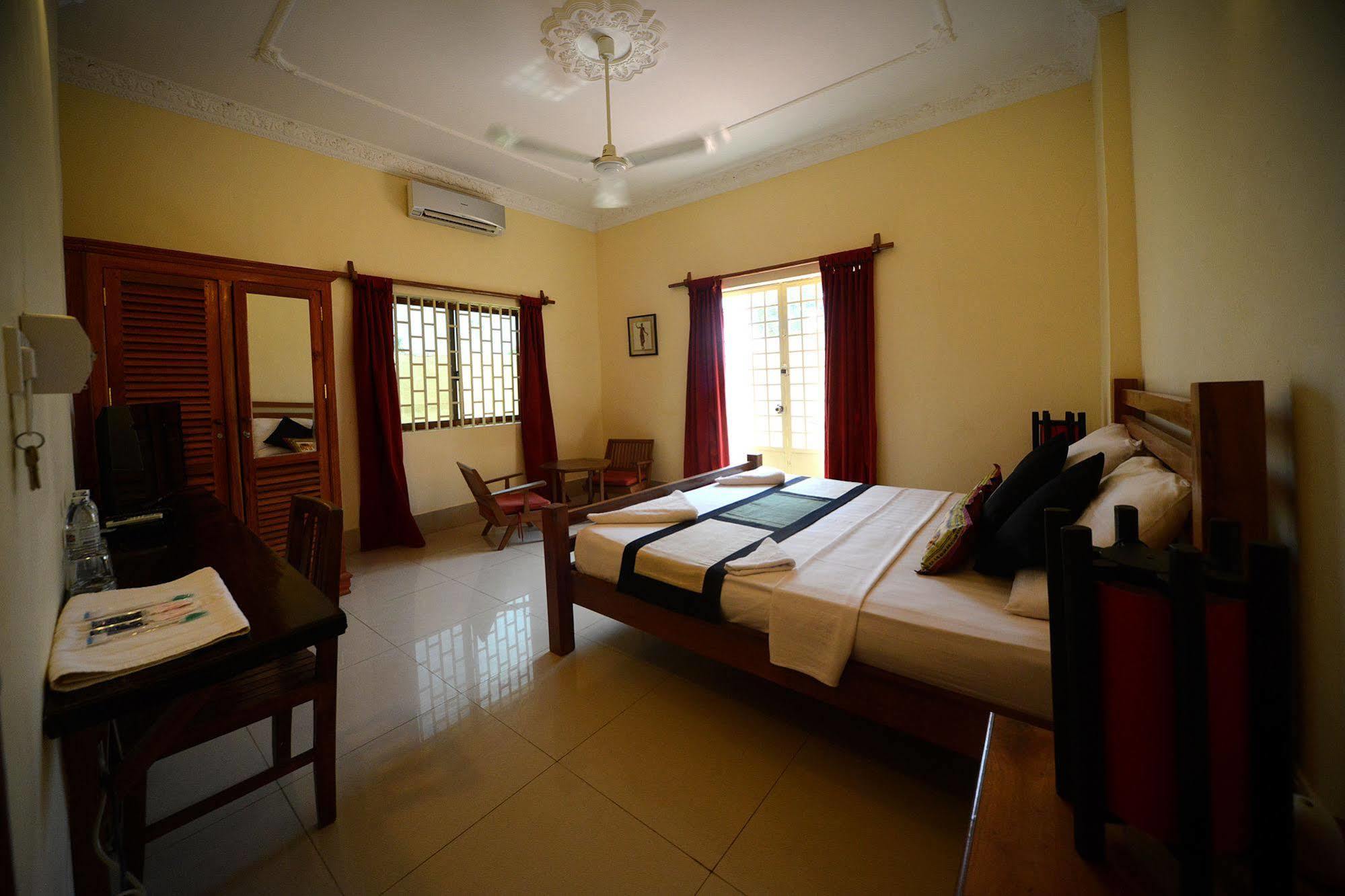 Mea Culpa Kampot Hotel Eksteriør billede