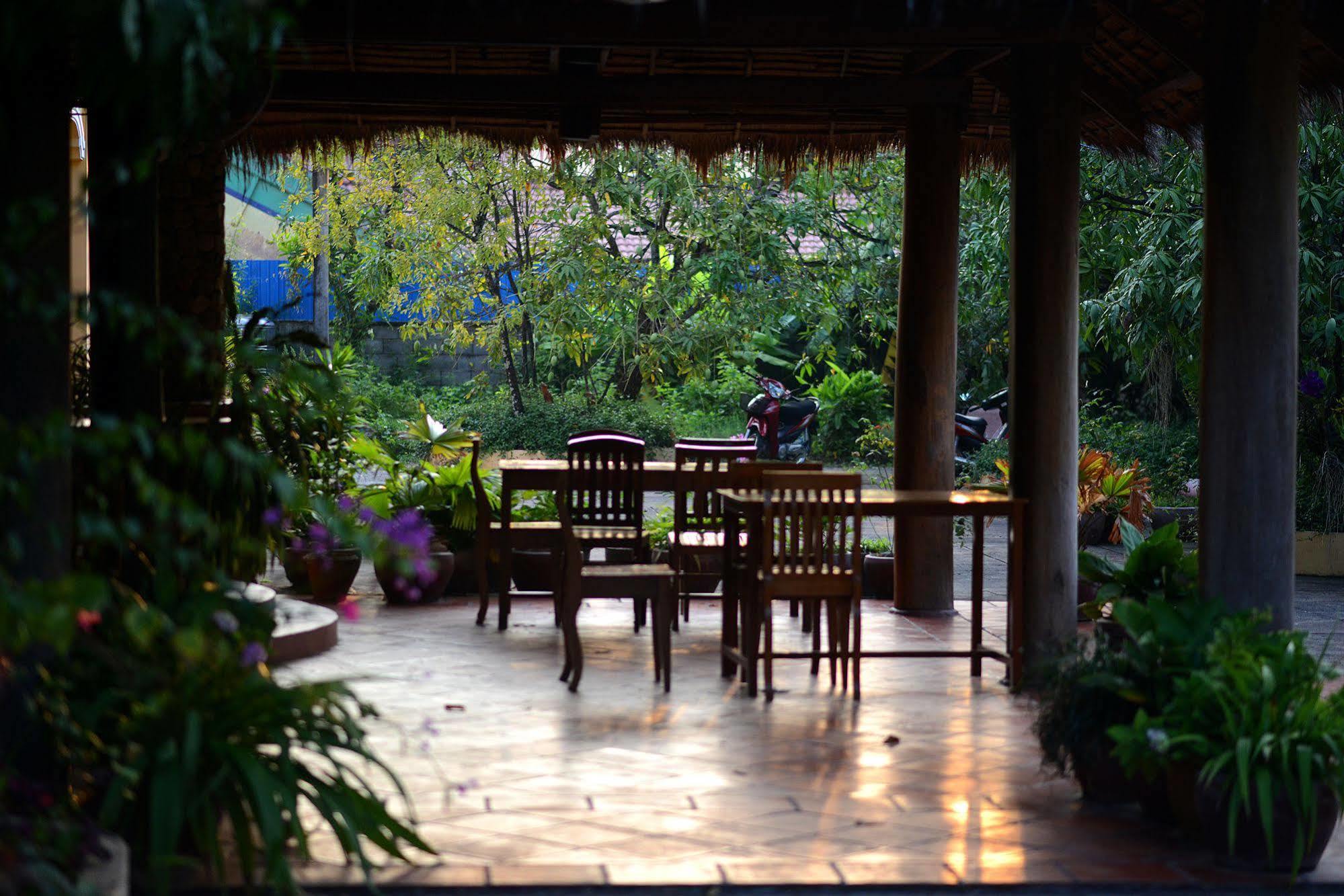 Mea Culpa Kampot Hotel Eksteriør billede