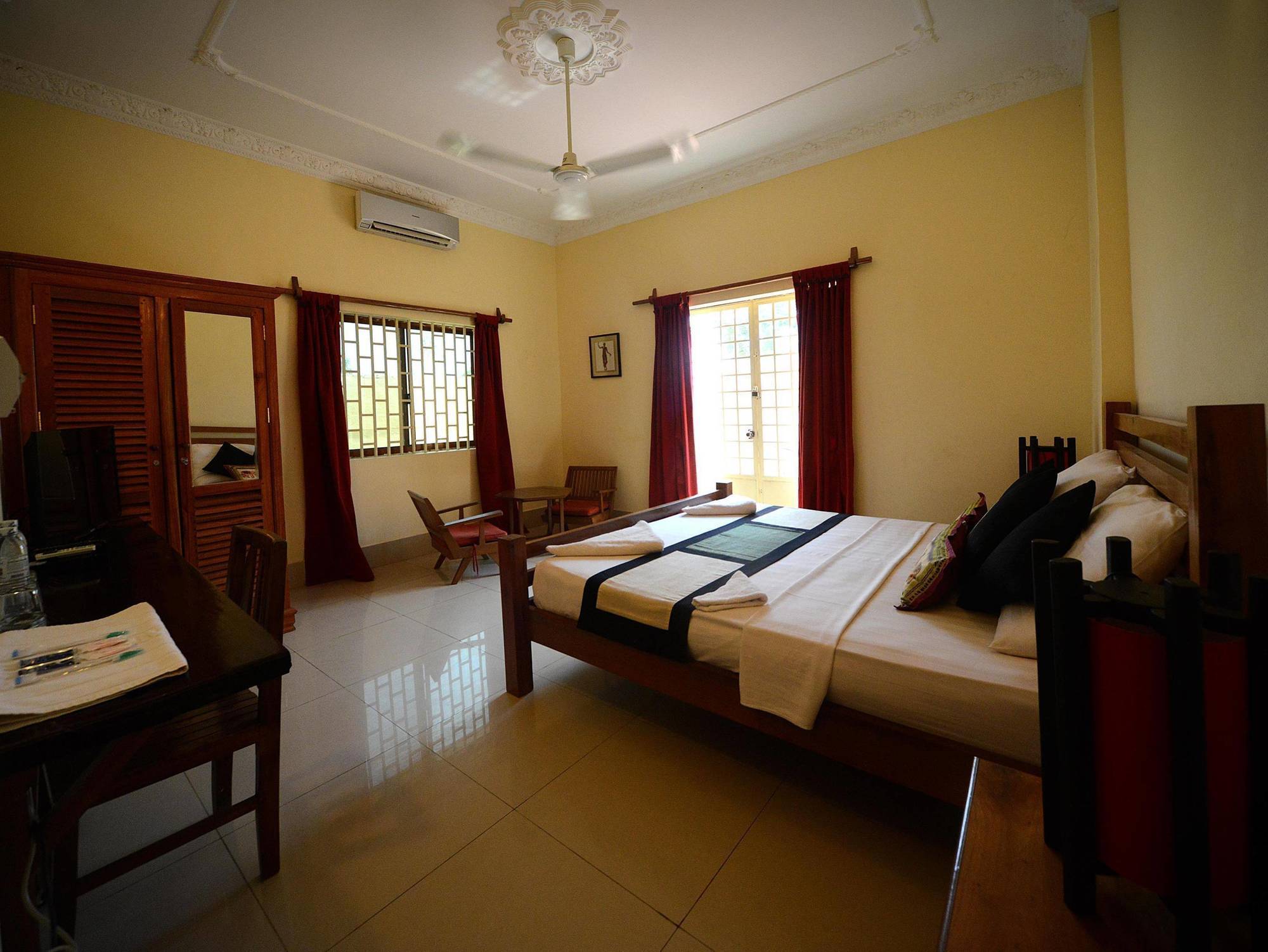 Mea Culpa Kampot Hotel Eksteriør billede